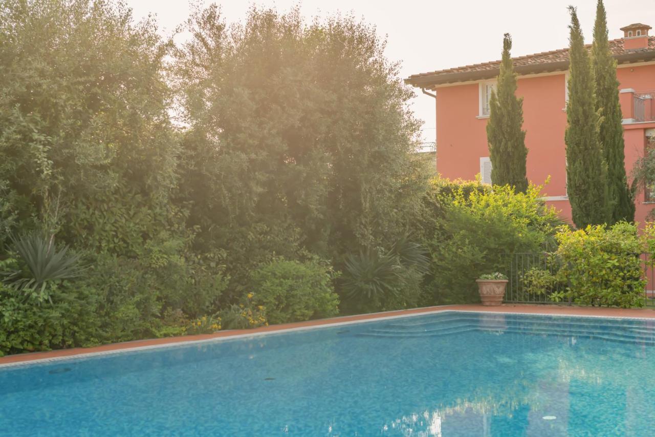 In Versilia Серавеца Екстериор снимка