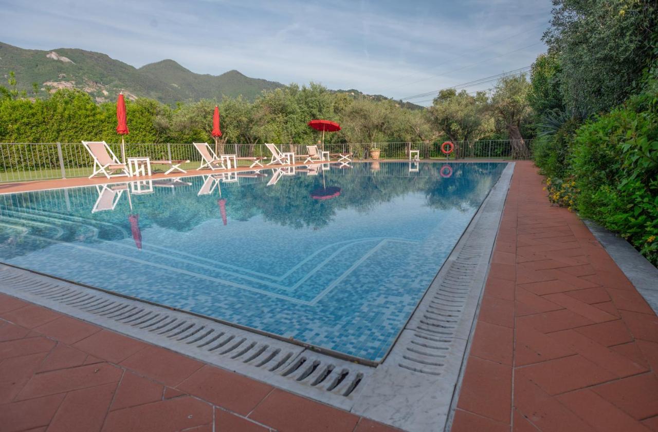 In Versilia Серавеца Екстериор снимка