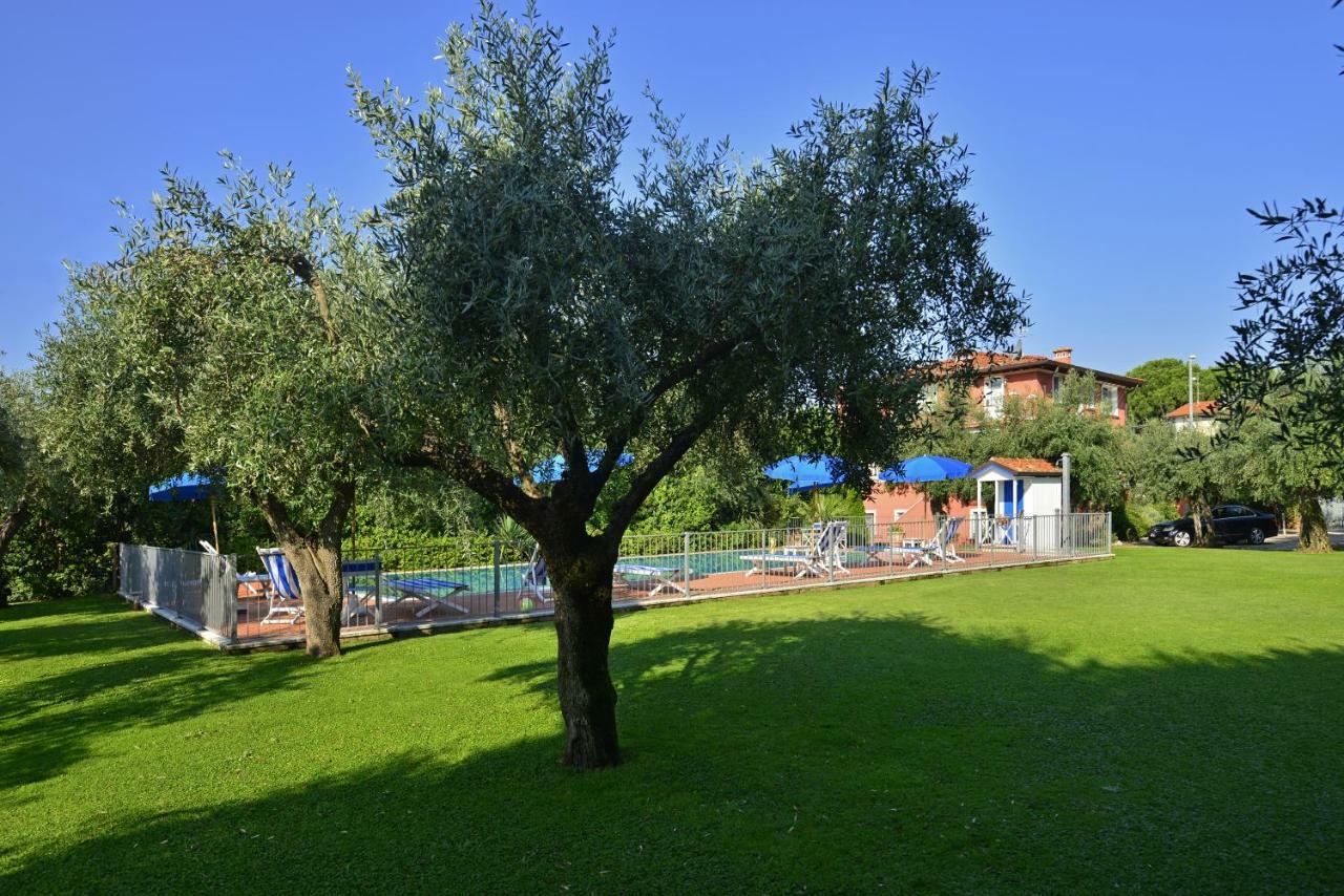 In Versilia Серавеца Екстериор снимка